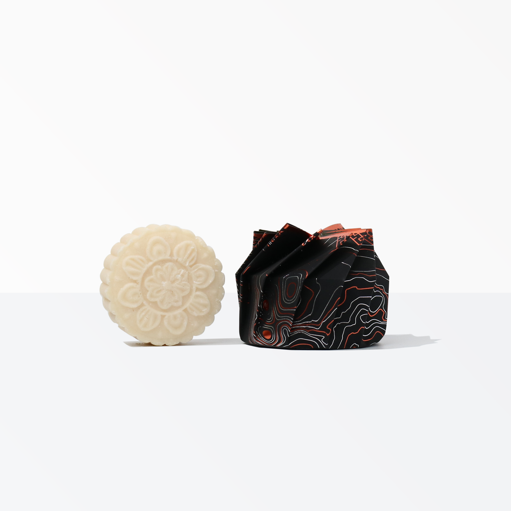 https://www.holistichairtribe.com/cdn/shop/files/VIORI-Shampoo-Bar-Citrus-ecomm_3900x3900_64c9c48e-9b58-4e81-b822-66b851d590b9_1024x.png?v=1698248784